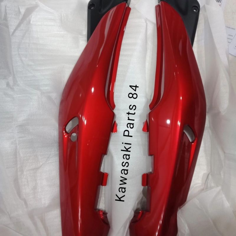 BODY BELAKANG NINJA 150 RR OLD MERAH MAROON