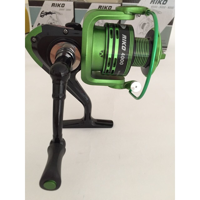 Reel fugu Riko 4000 design by japan