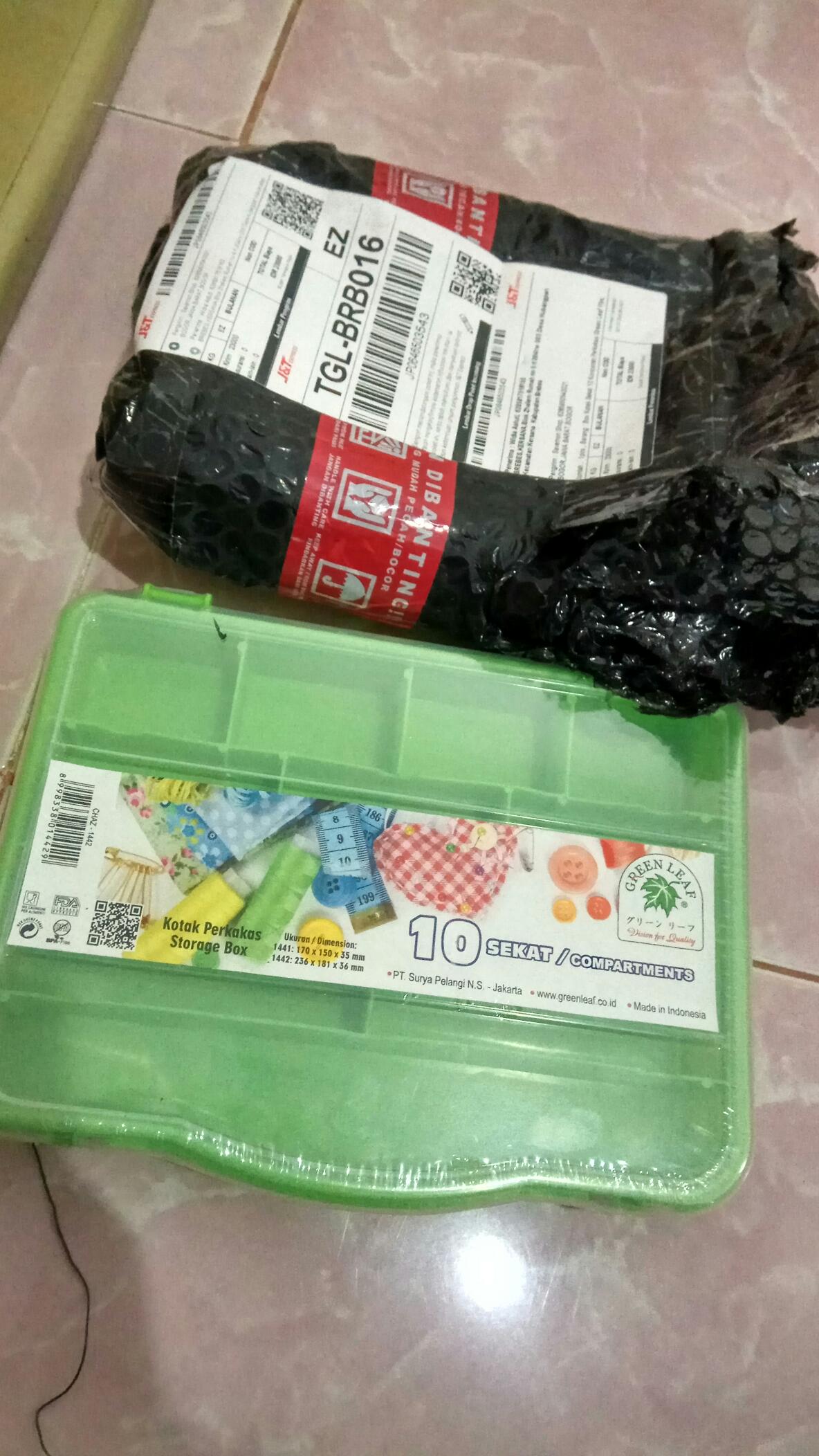 Box Kotak Sekat 10 Komponen Perkakas Green Leaf Flint