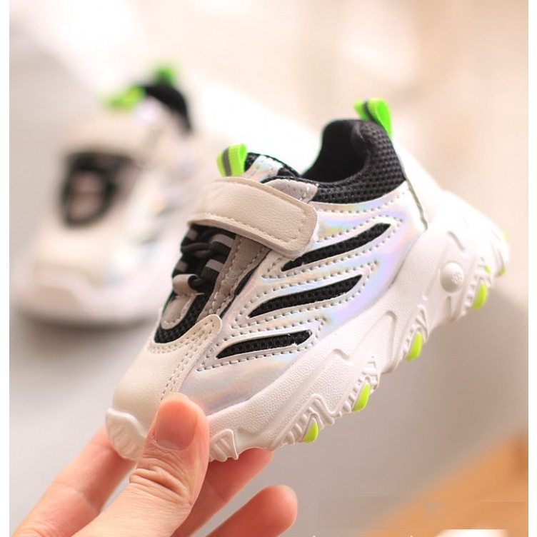 Sepatu Kets - Sneakers Bayi - Anak Import Motif Hitam Putih