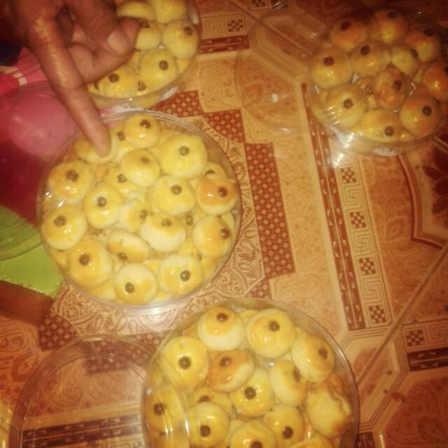 

Nastar nanas nastar coklat dll..