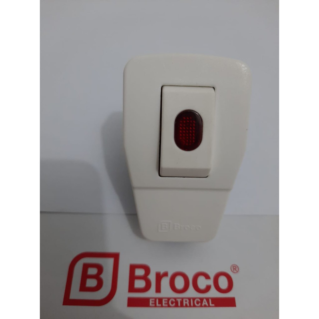 STEKER/COLOKAN + SAKLAR LAMPU BROCO 13311