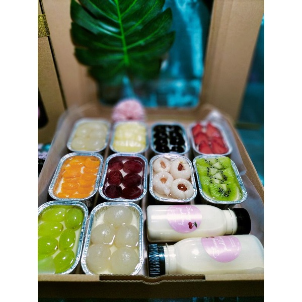 

Pudding buah box isi 10 cups