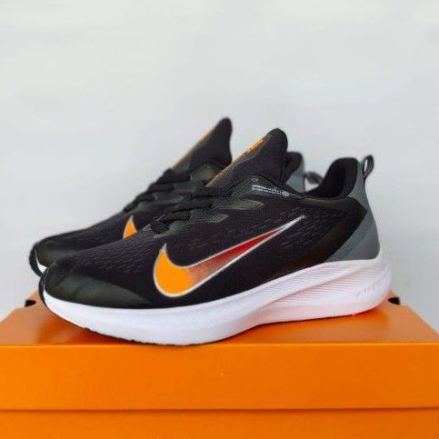 Nike Winflo Sepatu Pria Terbaru Sepatu Olahraga Pria