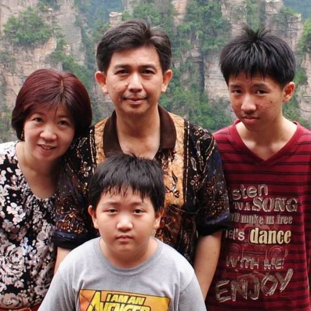 iskhoenwantotjendrawidjaja