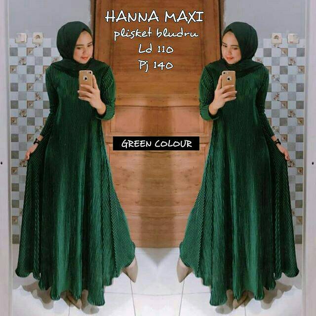 Gamis bludru plisket