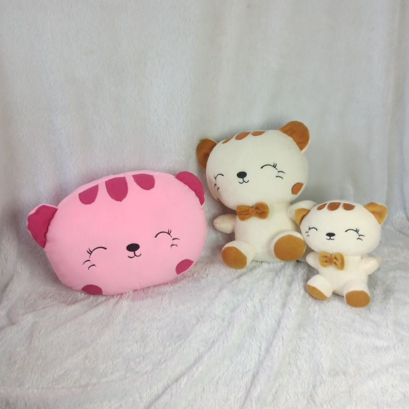 paket BANTAL Kucing cantik XL &amp; S Murah boneka