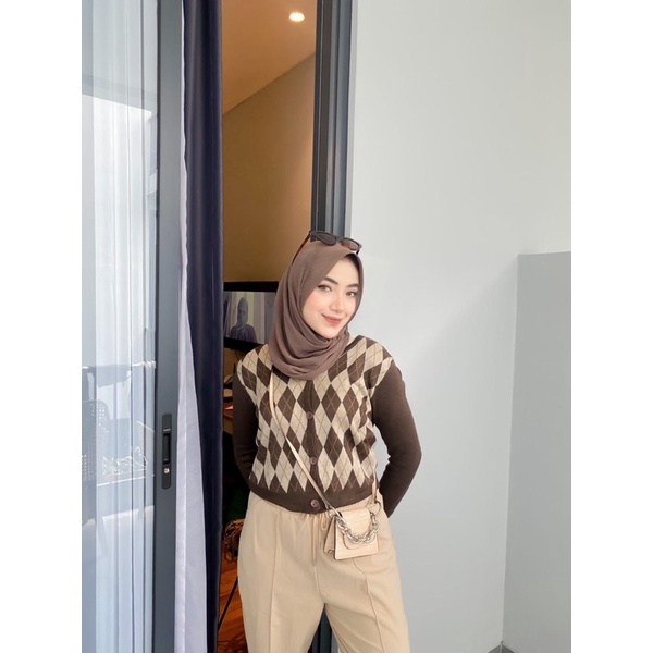 Ersa Crop / Cardi Import / Sweater Impor
