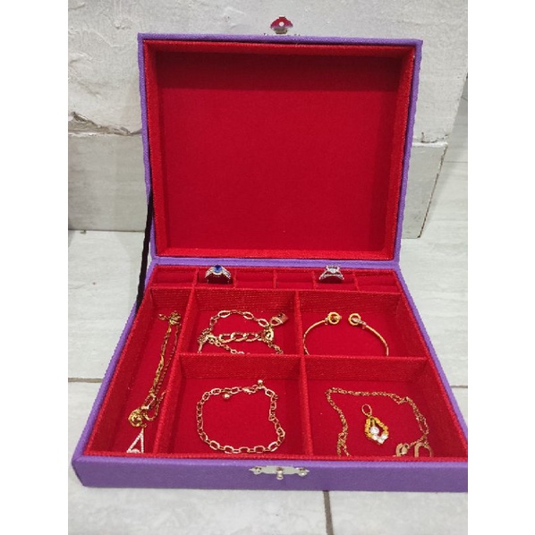kotak perhiasan kombinasi 6cincin 4gelang kalung