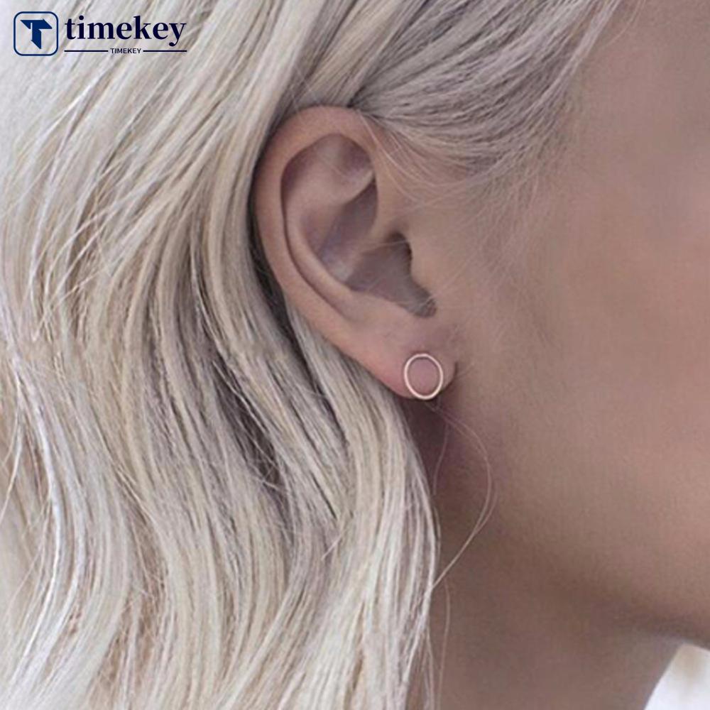 Timekey Anting Tusuk Bulat Simple Lapis Silver Ala Korea Untuk Wanita A2K3