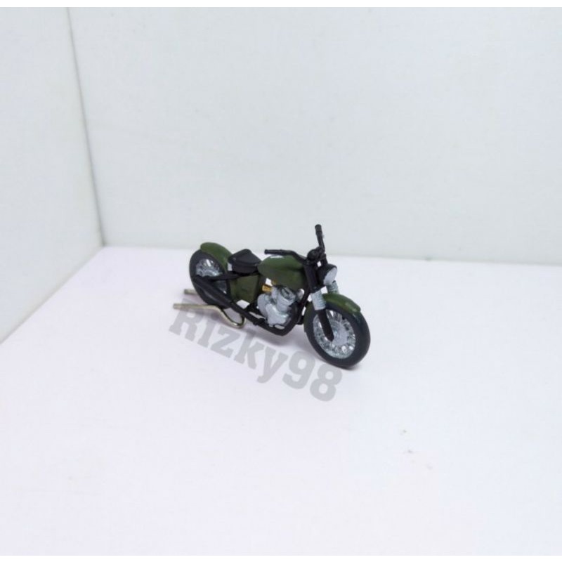Miniatur Motor Custom Bobber Skala 64