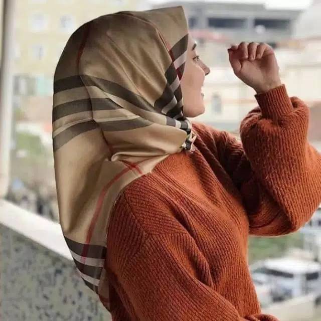 Hijab Segi Empat Deenay Kw Motif Burbery Turkey