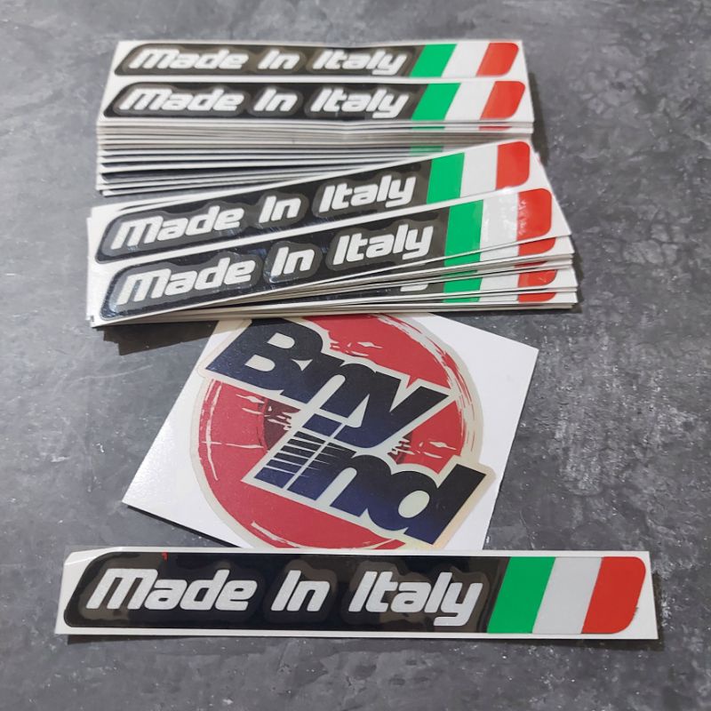 STICKER MADE IN ITALY STICKER HELM MOTOR CUTTING