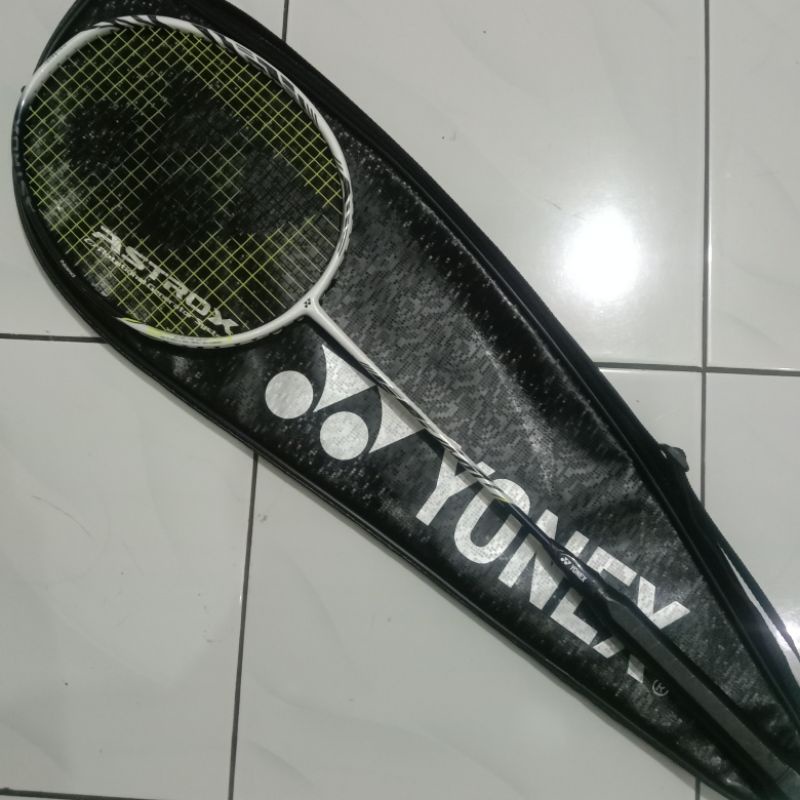 Raket Yonex Astrox 99 Pro 4U Original (Second)