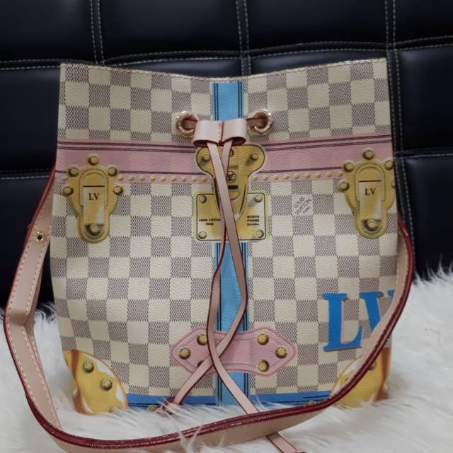 Tas LV NEO NOE