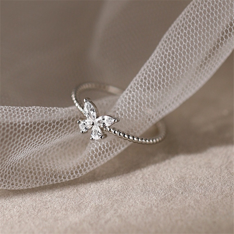 Cincin 925 Silver Desain Kupu-Kupu Aksen Berlian Untuk Wanita