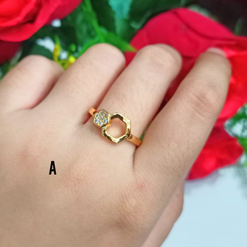 Cincin Dewasa titanium Permata Simpel Perhiasan Wanita Gold Remaja ANTI KARAT (COD)