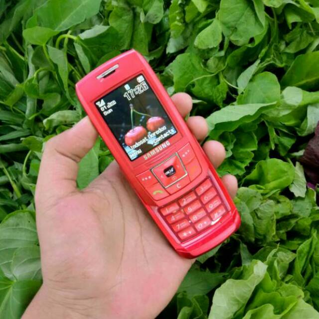 Hp jadul Samsung Slide SGH E250 mulus normal original hp unik hp langka