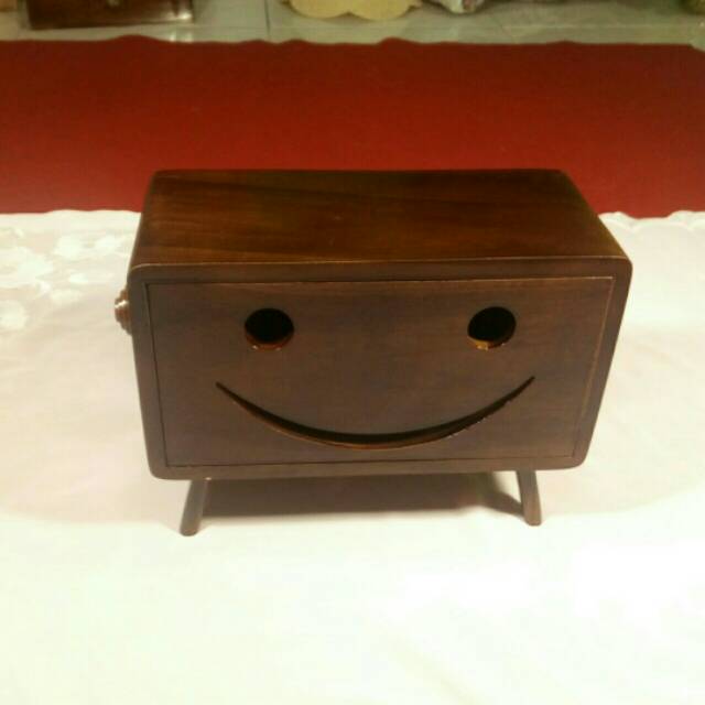 Tempat Tisu Smile Tempat Tissue Kotak Tisu Unik Danbo Smile dari Kayu Jati