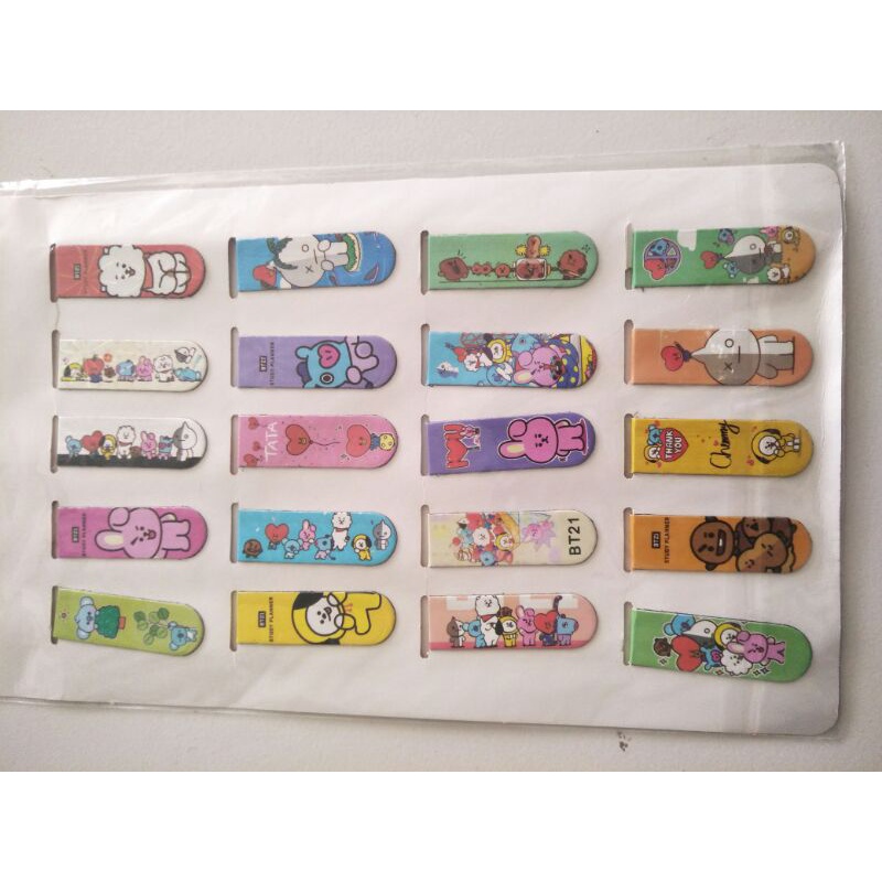 

PEBATAS BUKU MAGNET KARAKTER