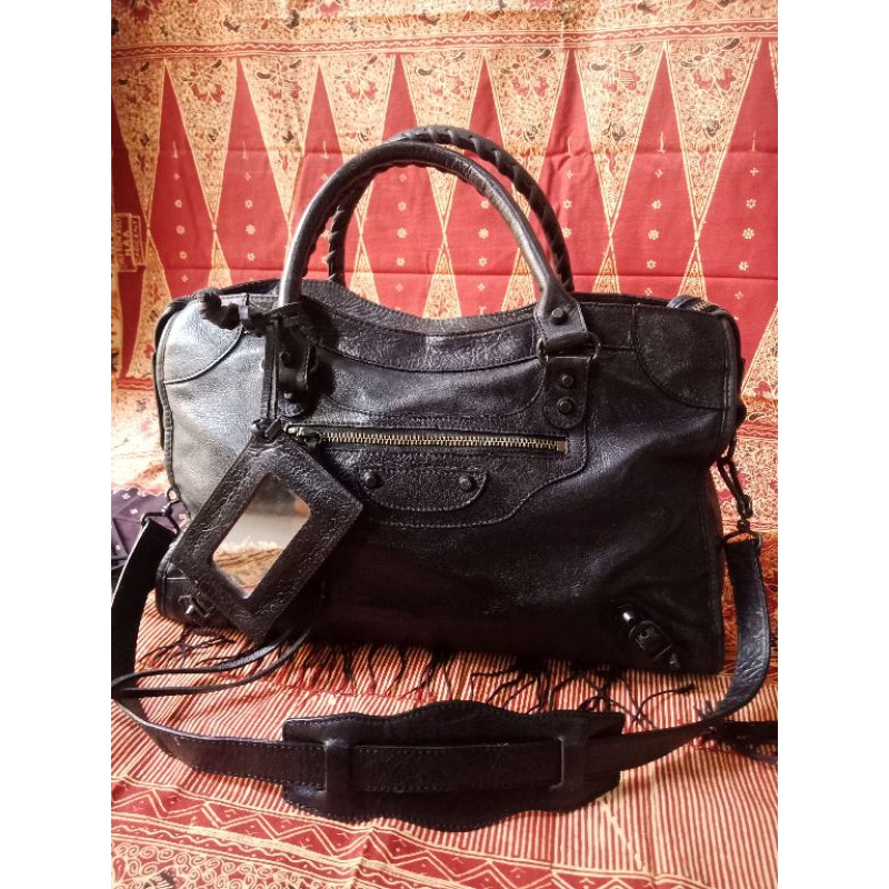 PRELOVED ALA BALENCIAGA