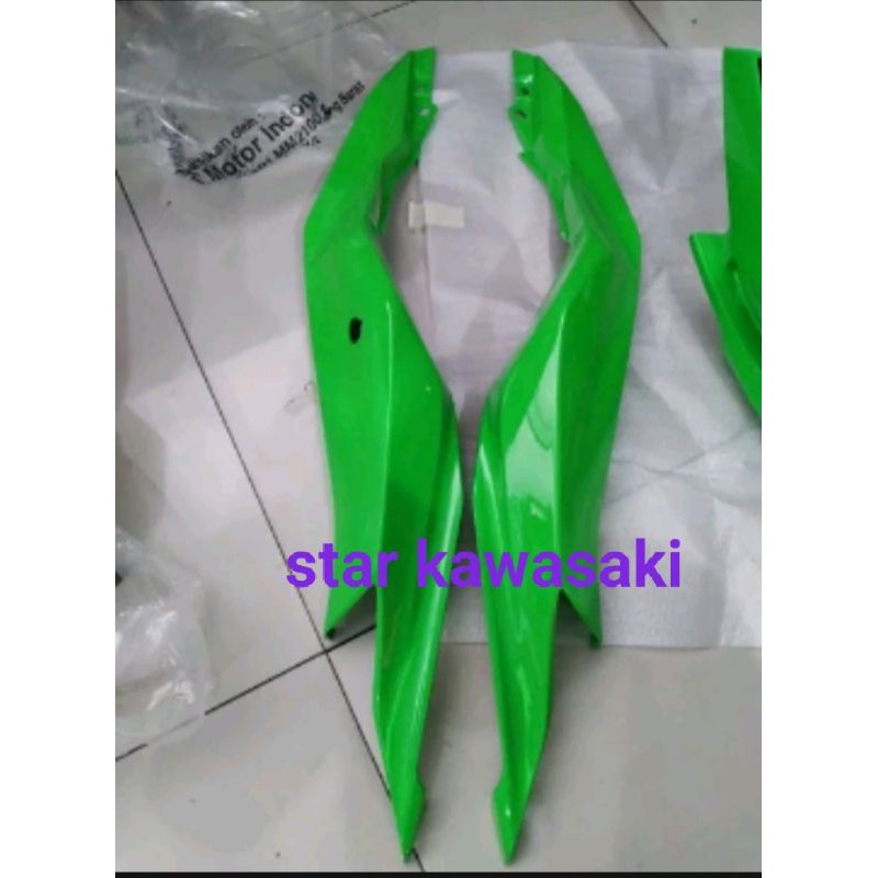 body belakang zx25r satu set original