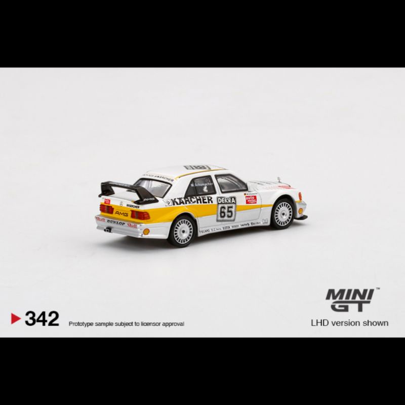 Minigt 1/64 diecast Mercedes Benz 190E EVO II MGT00342