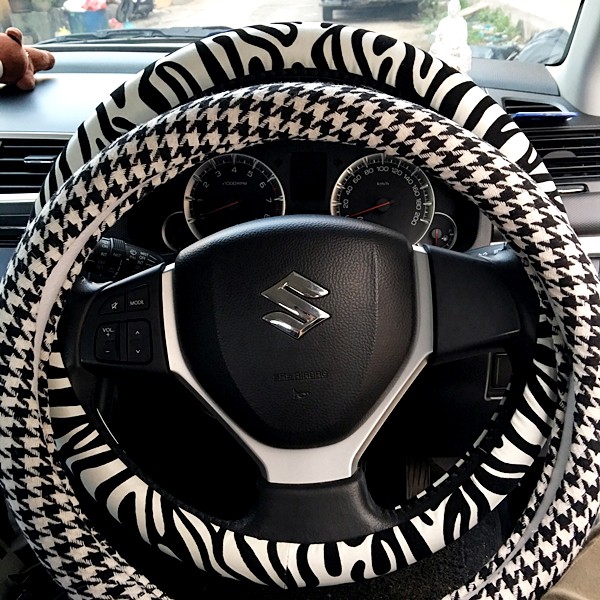 Sarung Cover Stir Setir Mobil Hitam Putih Catur Zebra