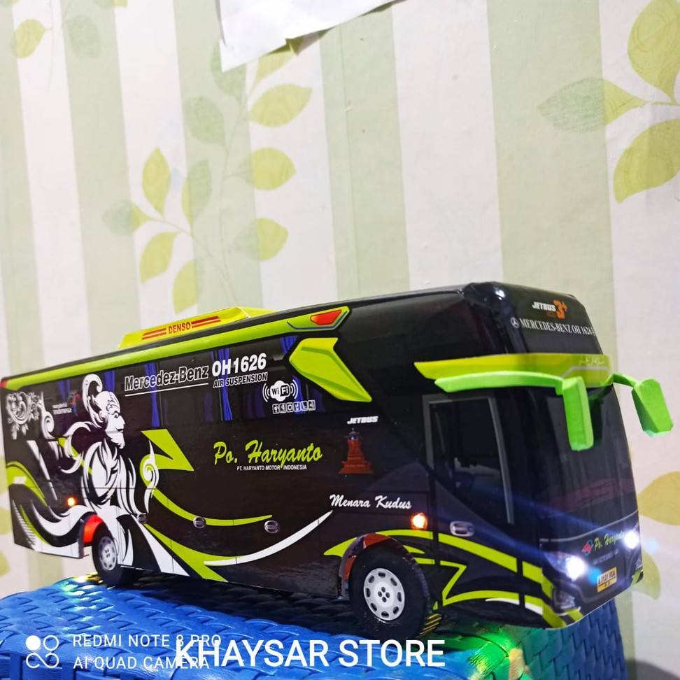 Miniatur bus bis shd HARYANTO BIMA HIJAU plus lampu