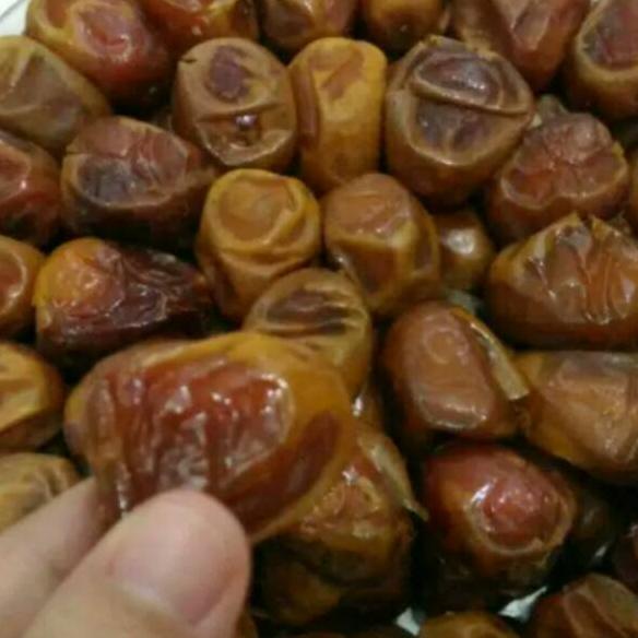 

↥ Kurma Sukari Sukkari Madu Kualitas Premium Organik Matang Pohon Kemasan 3kg ヘ