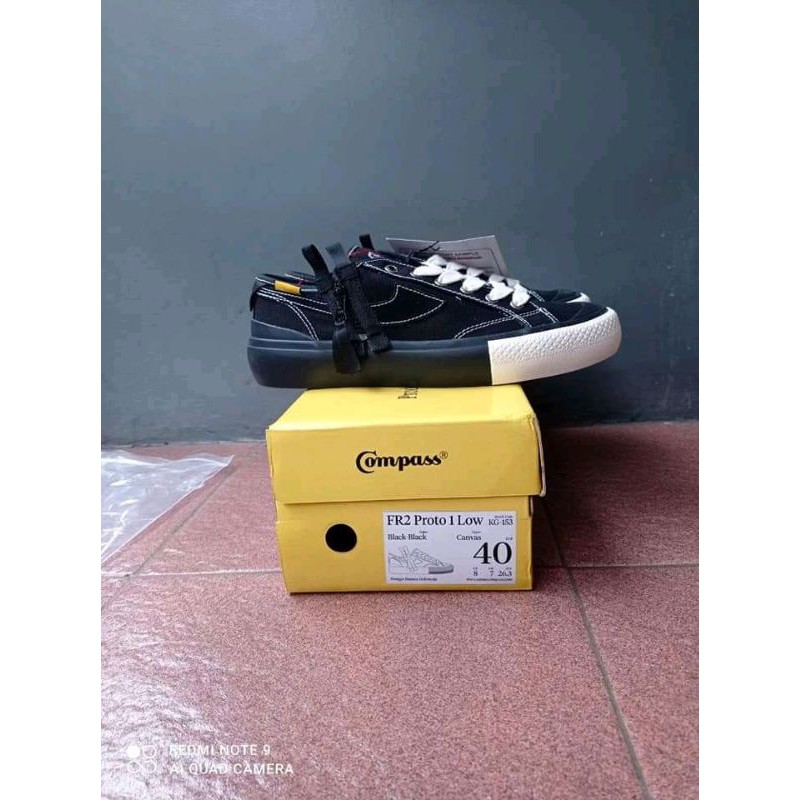 COMPASS FXXKING RABBIT V2 40