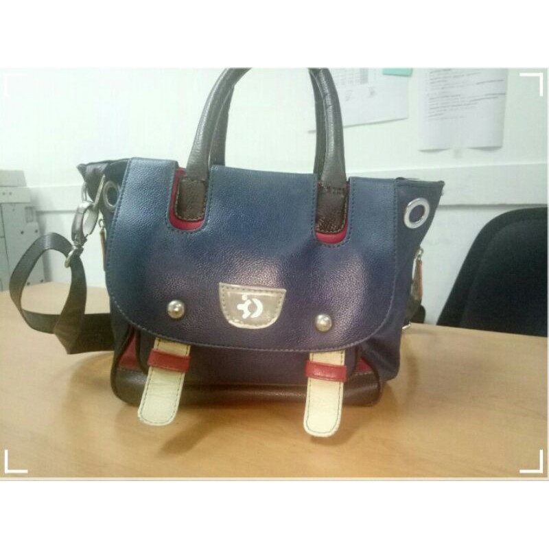 Tas Gotosovie Tracey MB