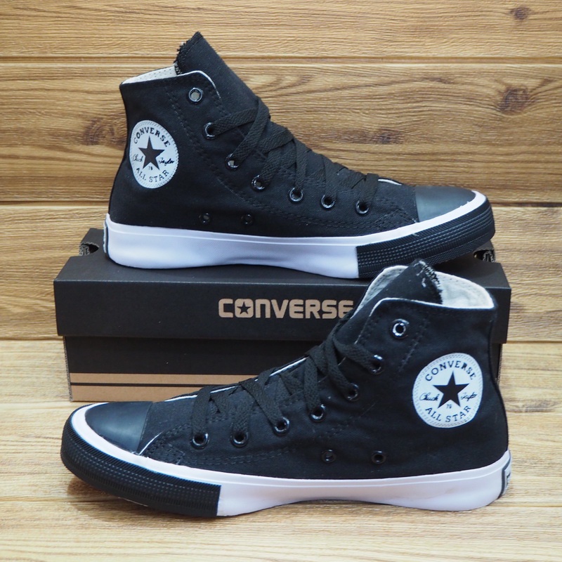 SEPATU CASUAL CONVERSE ALL STAR X UNDEFEATED CHUCK TAYLOR II 2 SNEAKER SHOES SIZE MADE IN VIETNAM