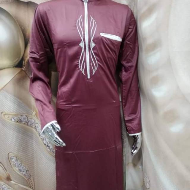 JUBAH DAFFA AL HARAMAIN motif