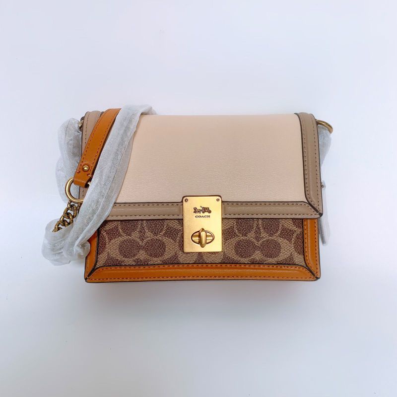 Coach Hutton Shoulder Bag