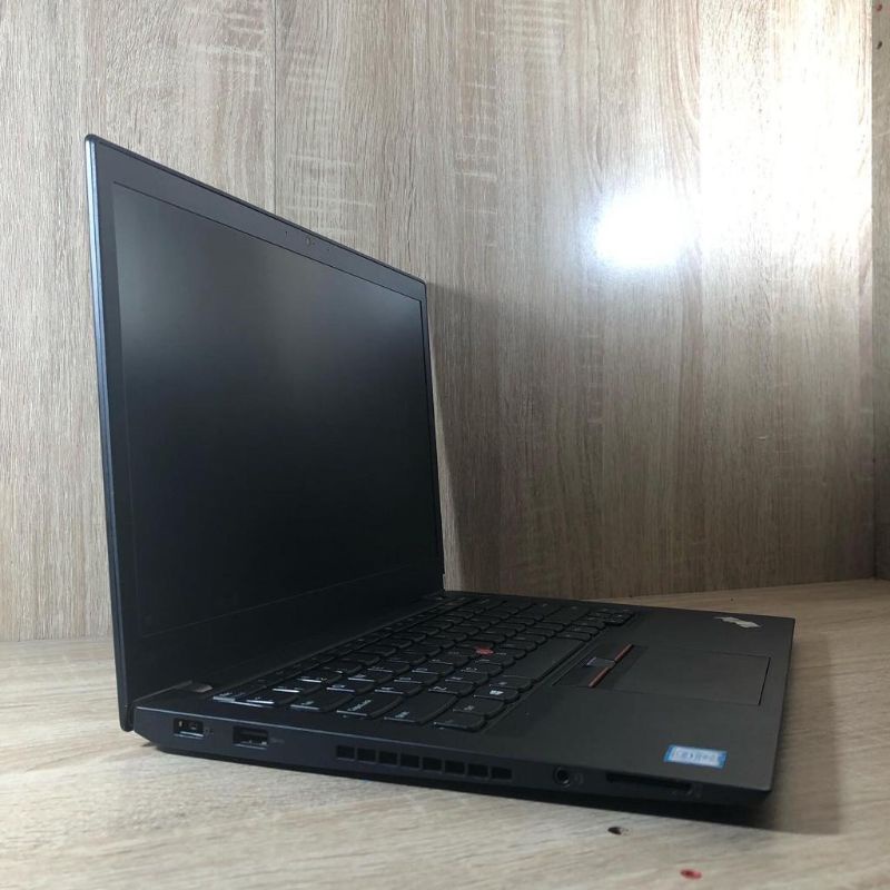 Laptop LENOVO CORE i5 / i7 RAM 8GB SSD 256GB Mulus / Original / Bergaransi