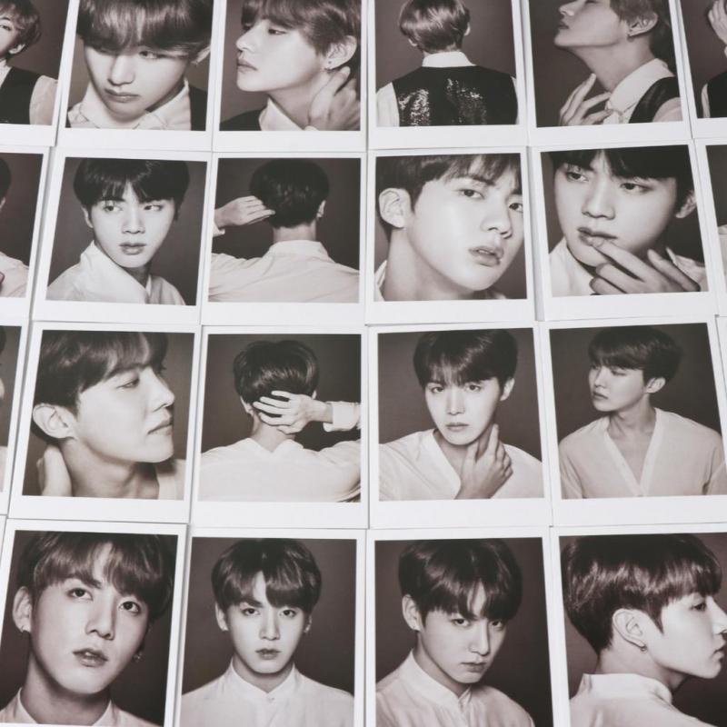 56pcs / set Kartu LOMO Foto KPOP Bangtan Boys BTS HD Dengan Tali Klip