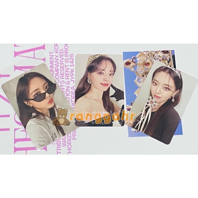 Photocard PC YUNA ITZY POB KTOWN checkmate