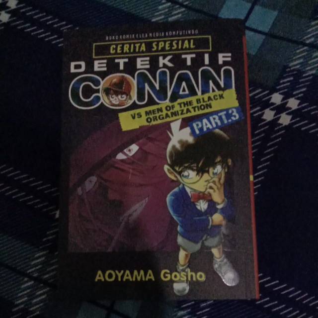 komik Detektif Conan vs men of the black organization