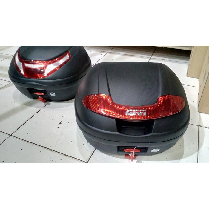 Box Givi e340 muat 1 helm