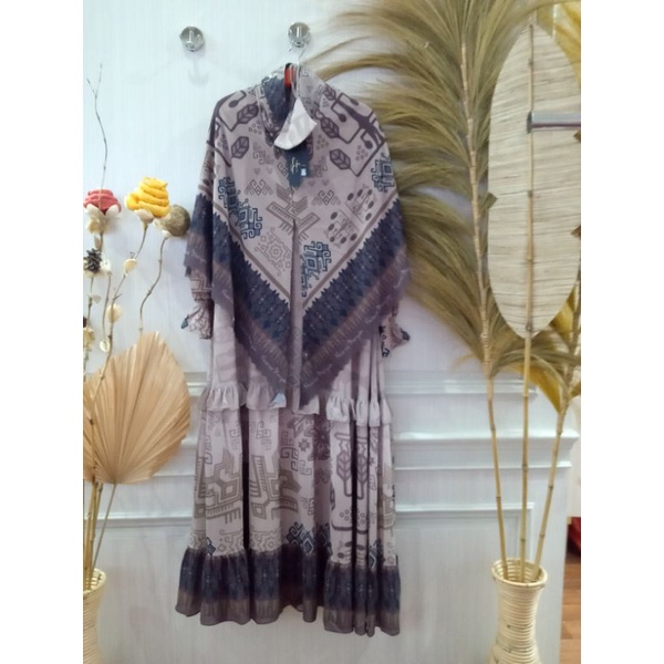 Khanza Maryam/Trabzon se scarf brown by Khanza Maryam/gamis cantik/gamis elegan/gamis aden