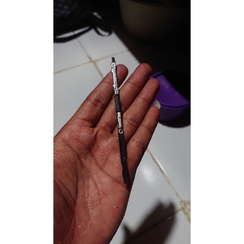 Bracket pelindung Fleksibel on off volume xz premium