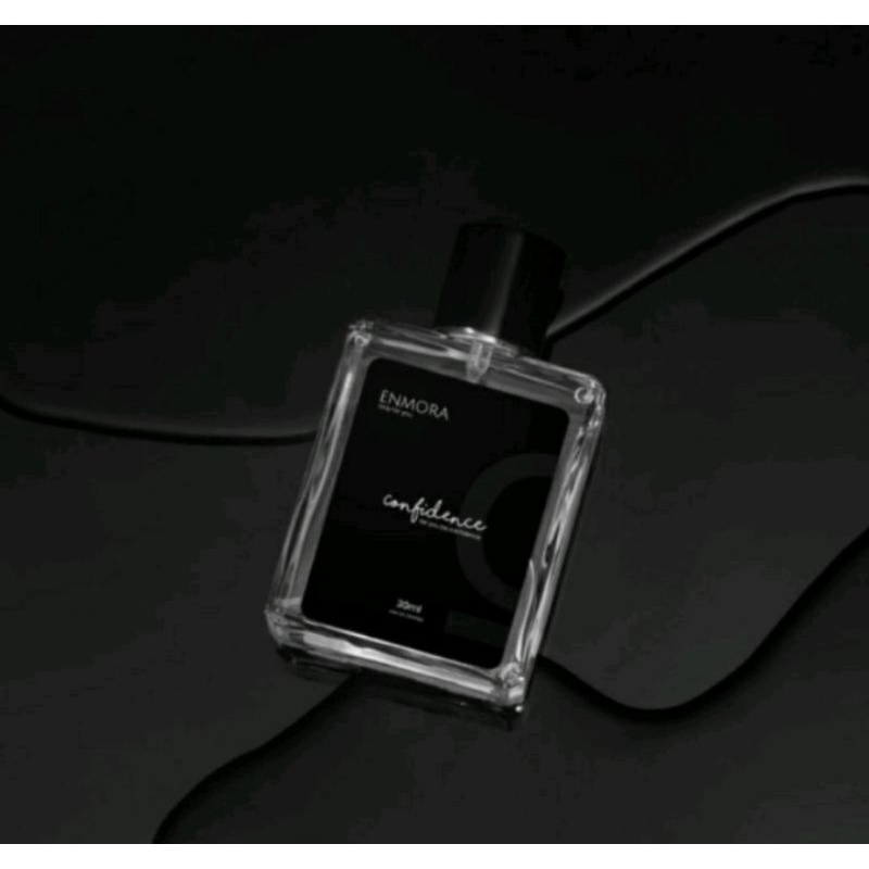 CONFIDENCE parfume enmora