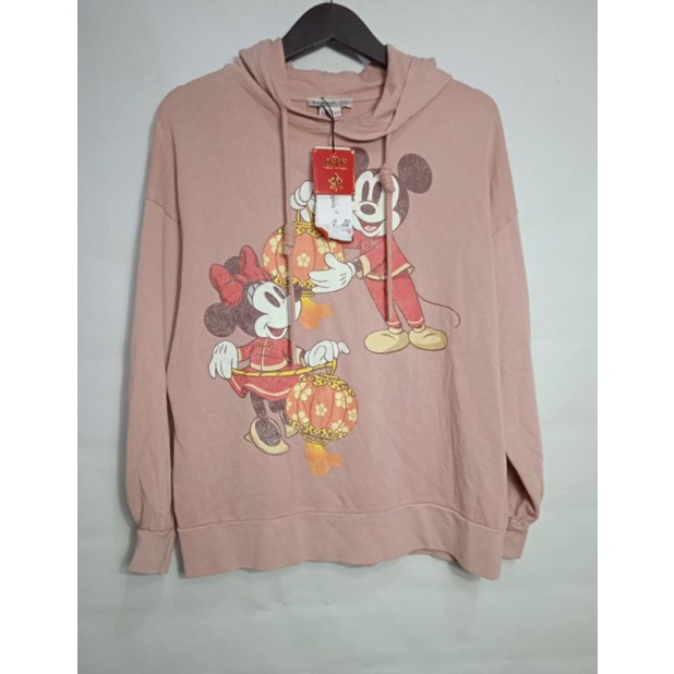 hoodie stradivarius mickey punya kakak