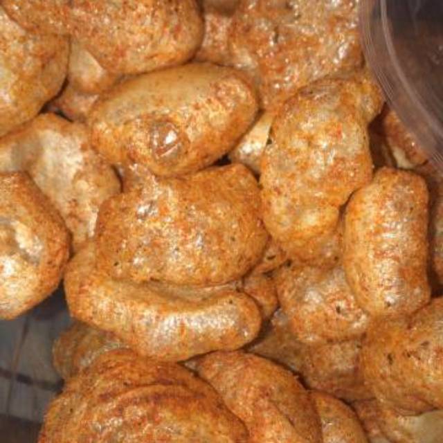

Dorokdok kulit rambak kulit sapi 1bal (500g)