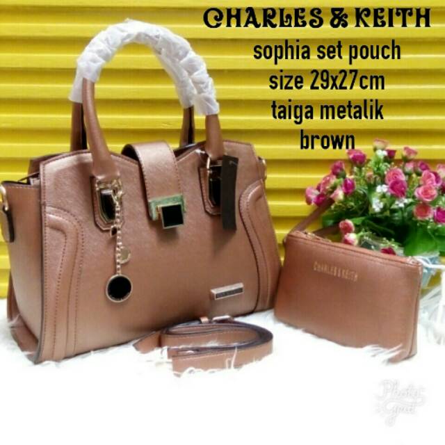 Tas import Charles & keith