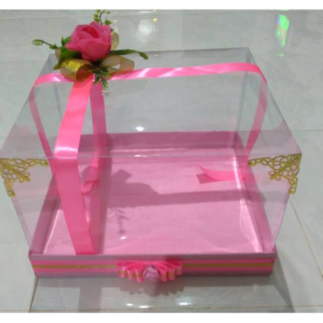

kotak hantaran pink muda isi 3 box