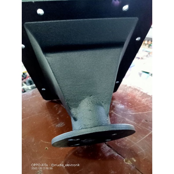 Horn  TWITER bahan diral 19×15 drat dan baut