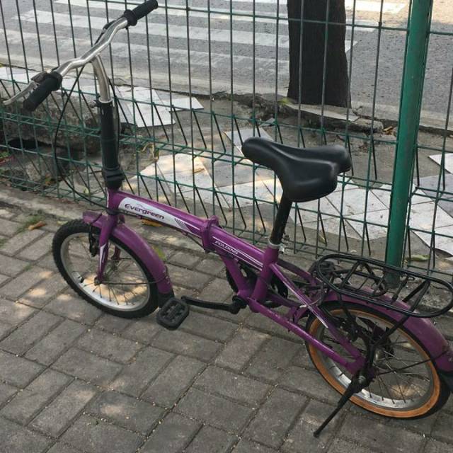 Sepeda Lipat Evergreen 16 inch Ungu (Second/Bekas) Negotiable