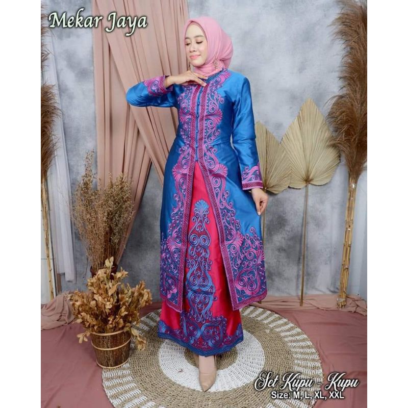 Stelan Tunik tafeta| Set Rok Tunik Kebaya Busui Frendly| Set Kebaya Kondangan| Set Rok Kupu - Kupu| Setelan Tunik Rok Kebaya| Kebaya Mewah| Setelan Kebaya Pesta Mewah| Set Tunik Melayu